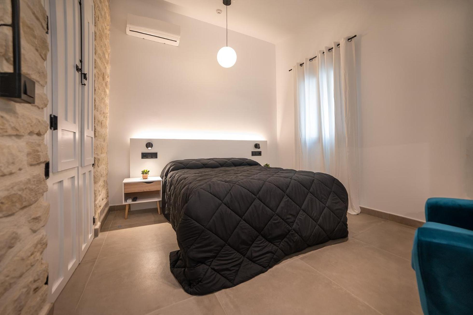 Apartamentos Loliqui Centro Alicante Quarto foto
